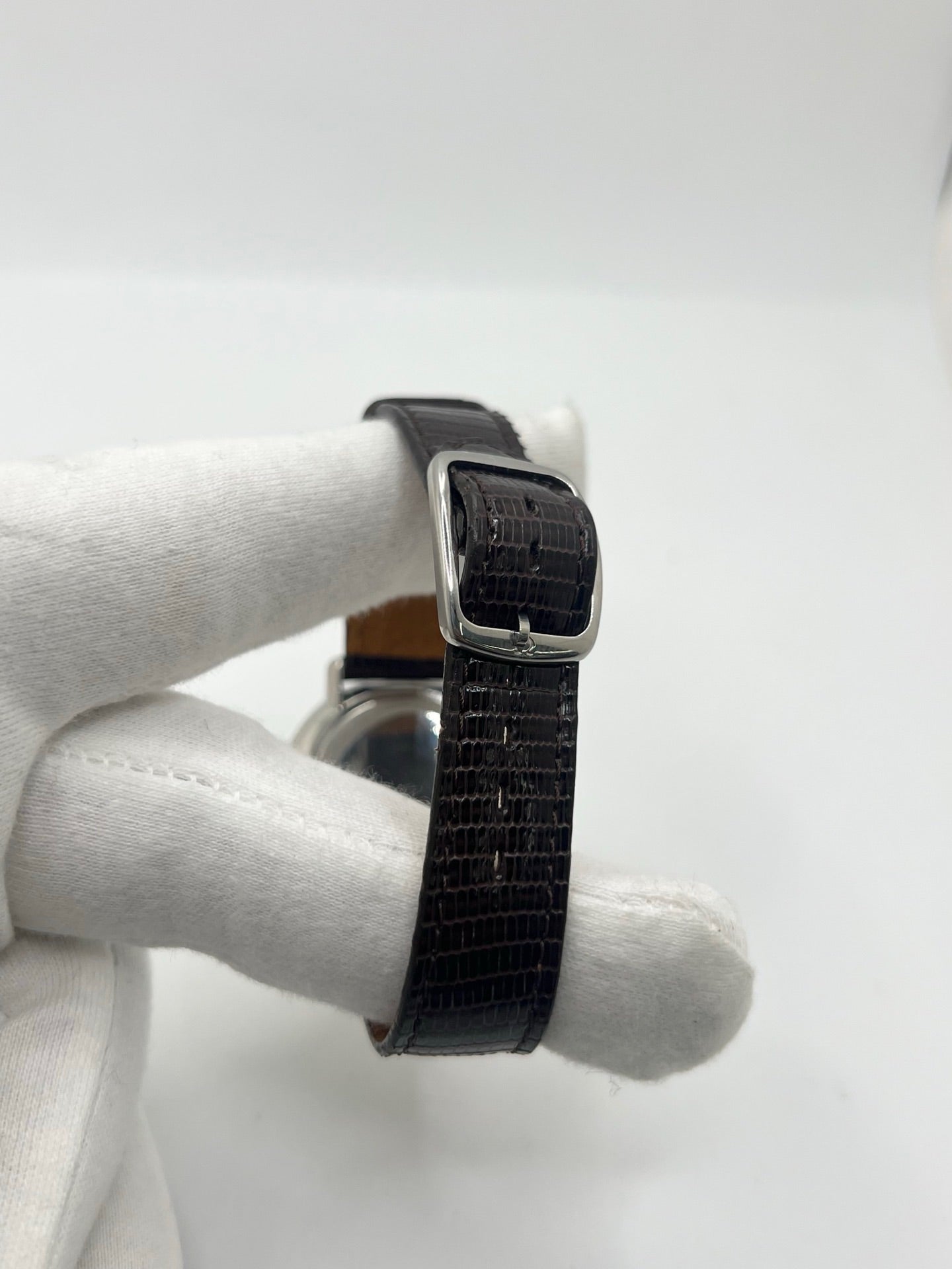 Montre OMEGA "De Ville" en acier et cuir