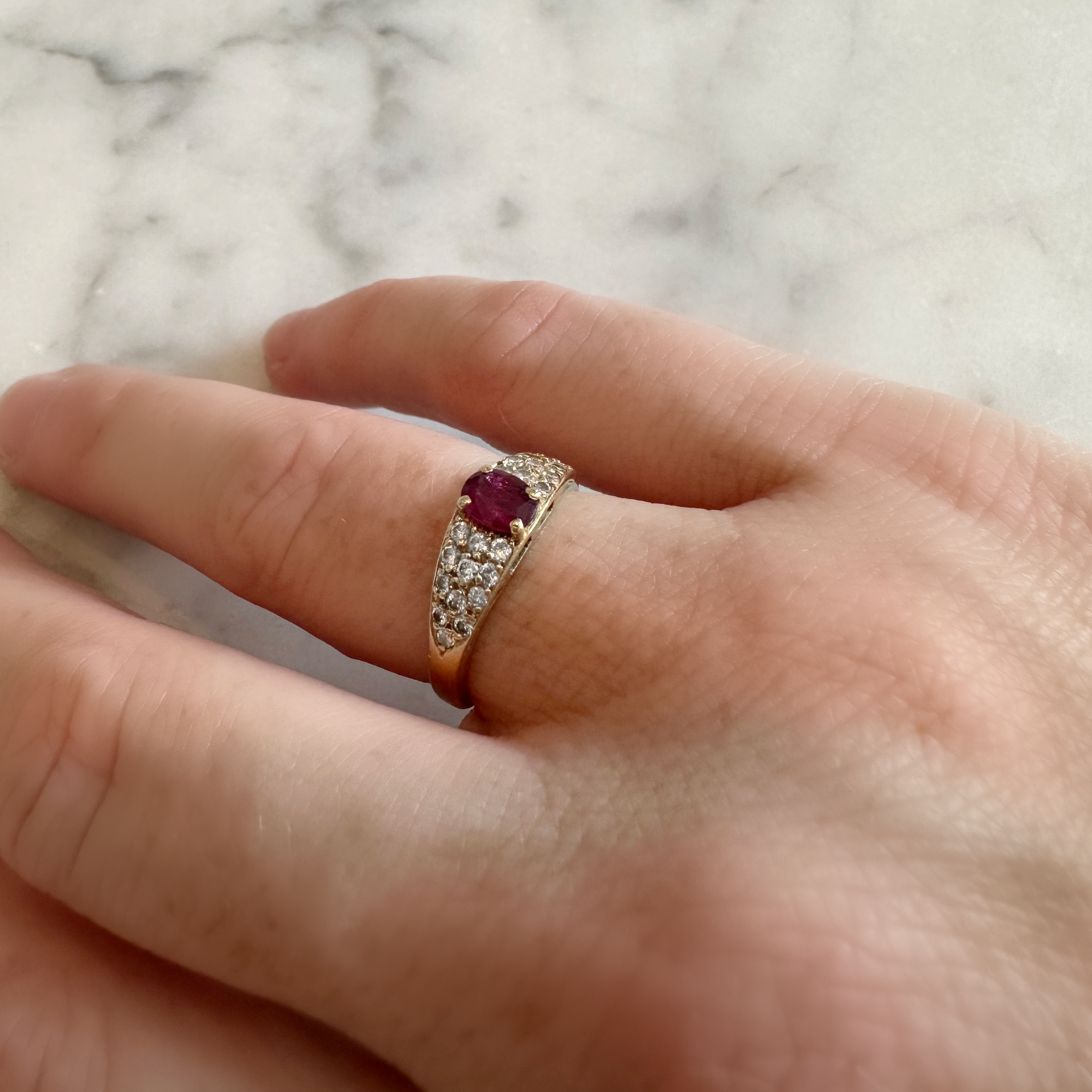 Bague rubis et diamants