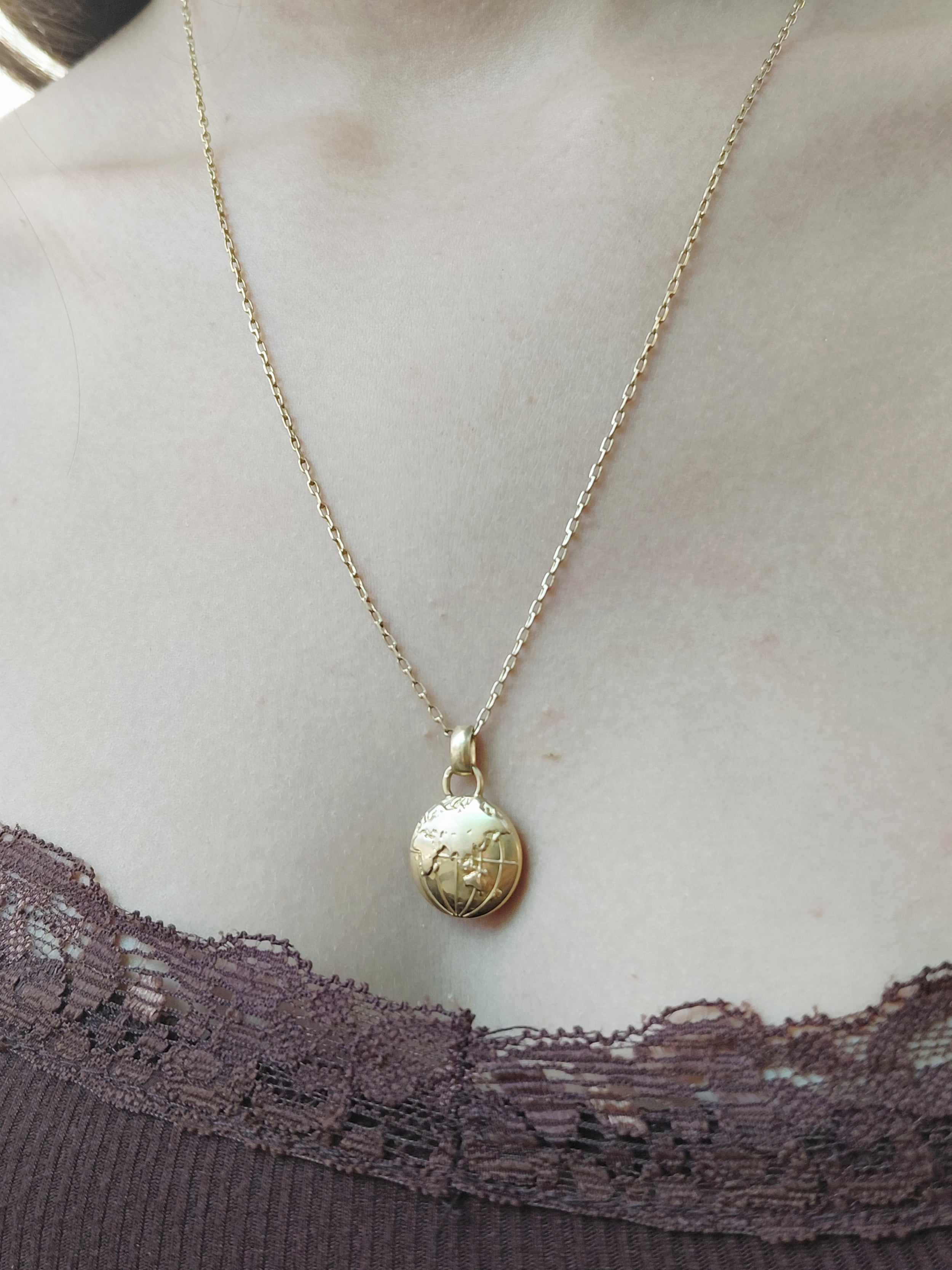 Pendentif Globe Terrestre en or jaune