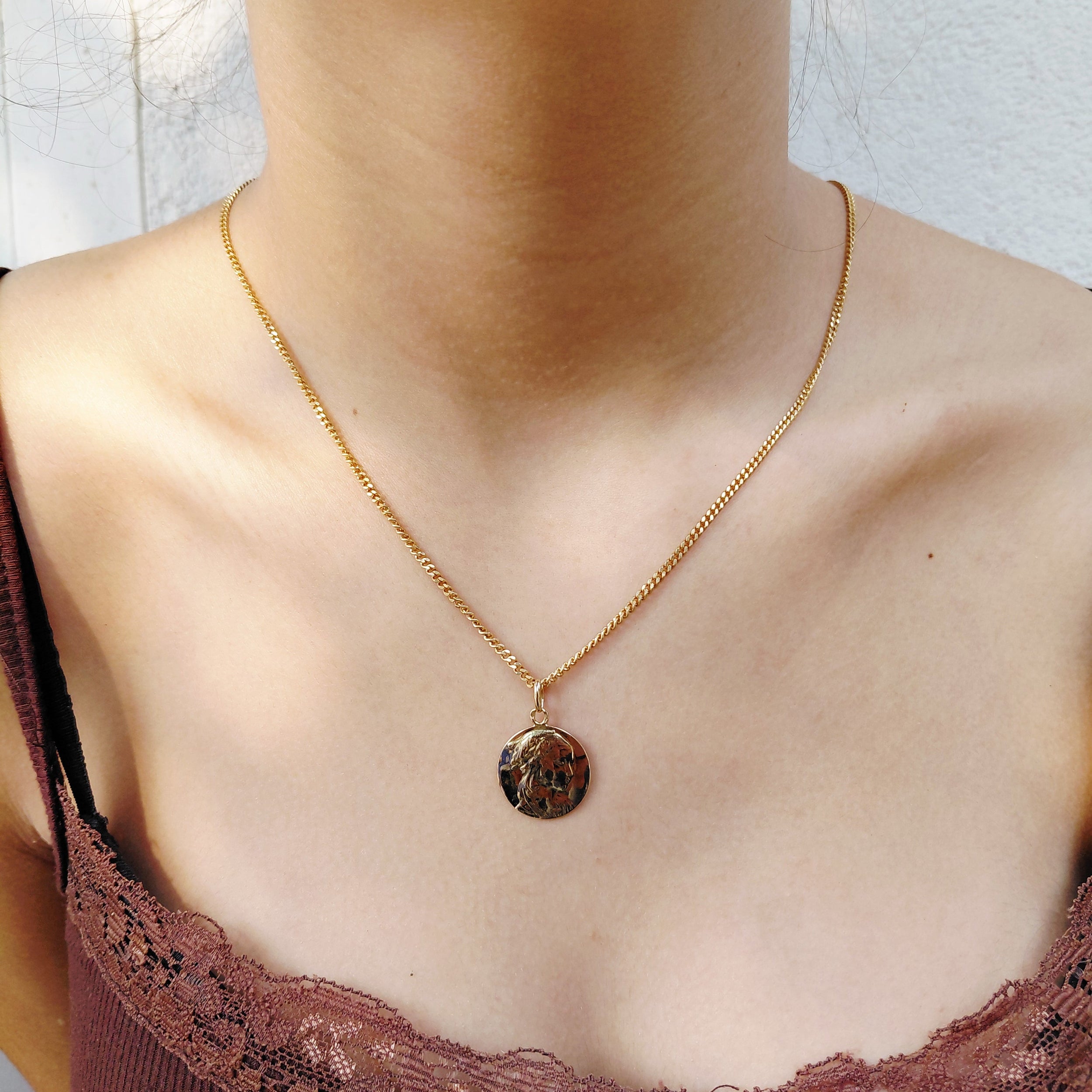 Médaille en or jaune
