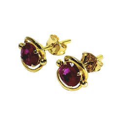 Boucles d'oreilles Puces en or jaune et rubis