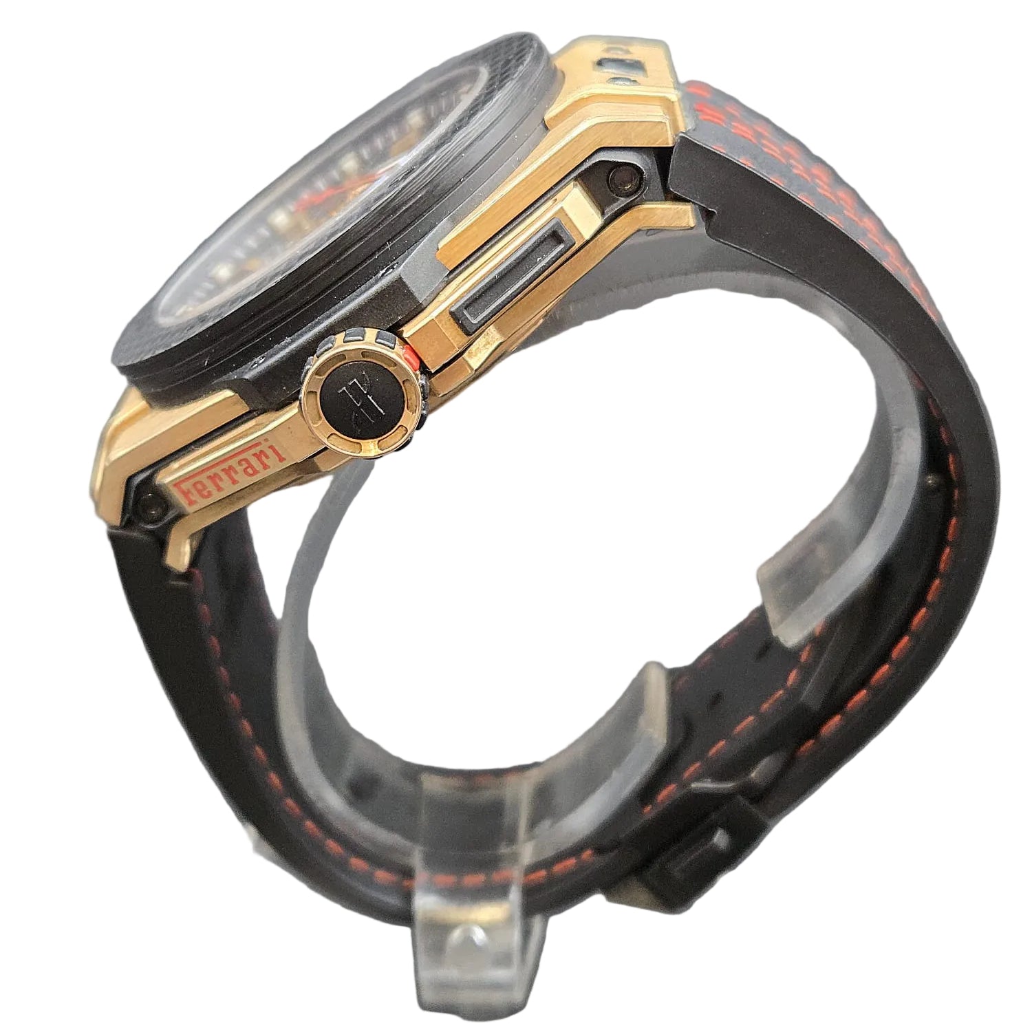Montre HUBLOT "Big Bang Ferrari" en or rose et carbone