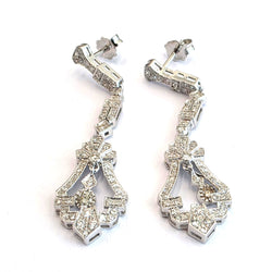 Boucles d'oreilles Pendantes en or blanc et diamants