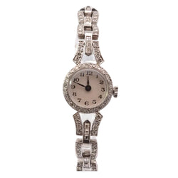 Montre en platine et diamants