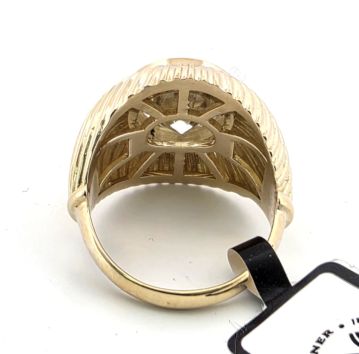Bague Dôme en or jaune et diamant