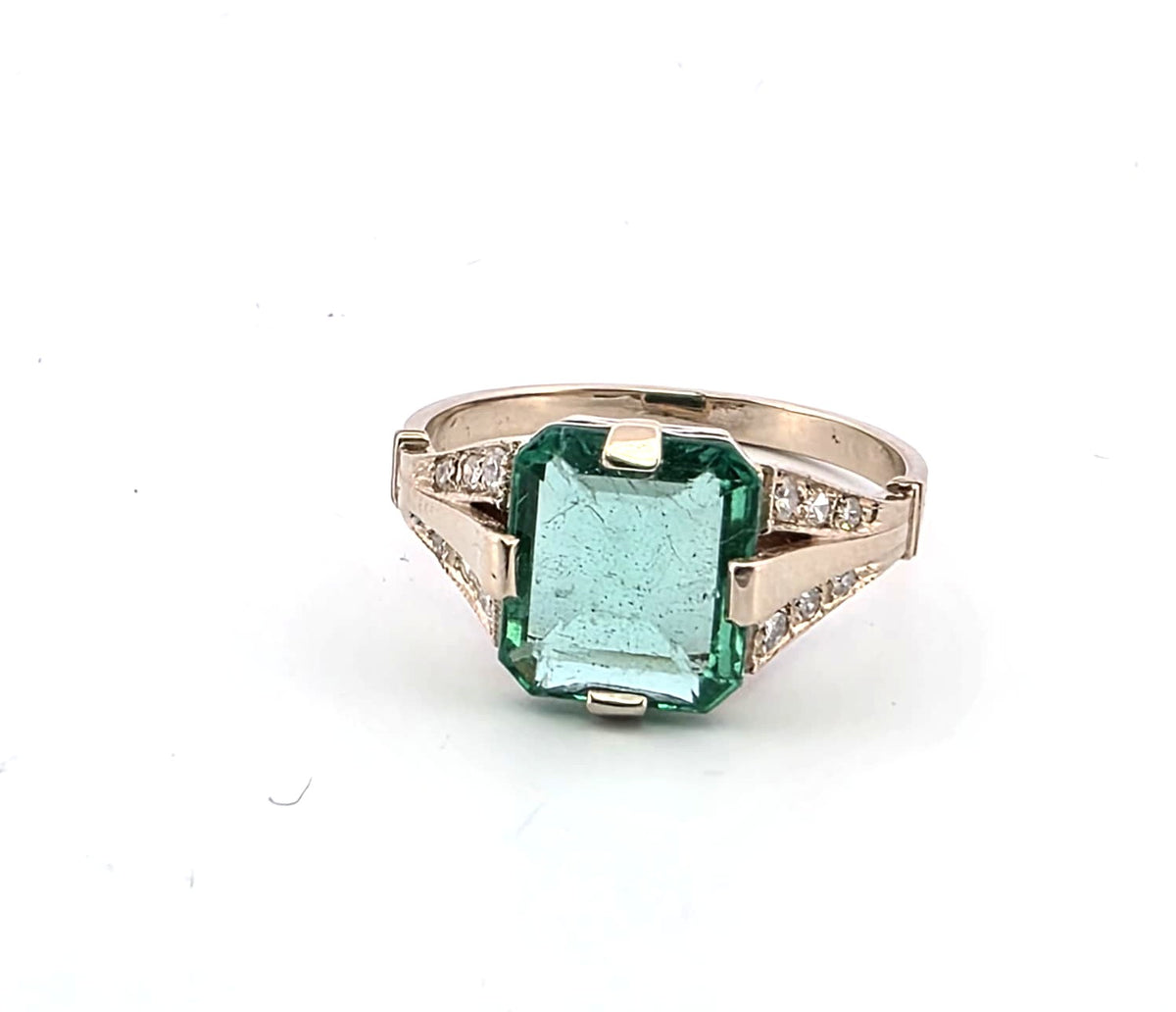 Bague Solitaire en or blanc, émeraude et diamants