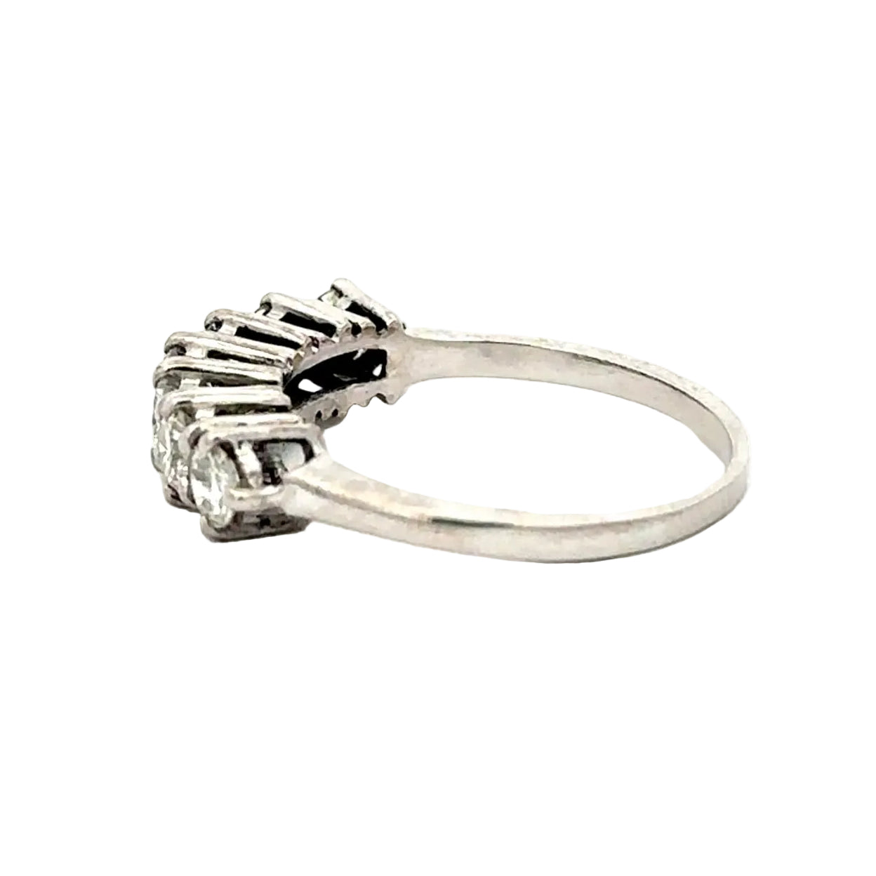 Bague Alliance en or blanc et diamants