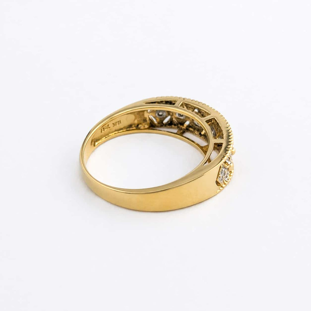 Bague Bandeau en or jaune et diamants