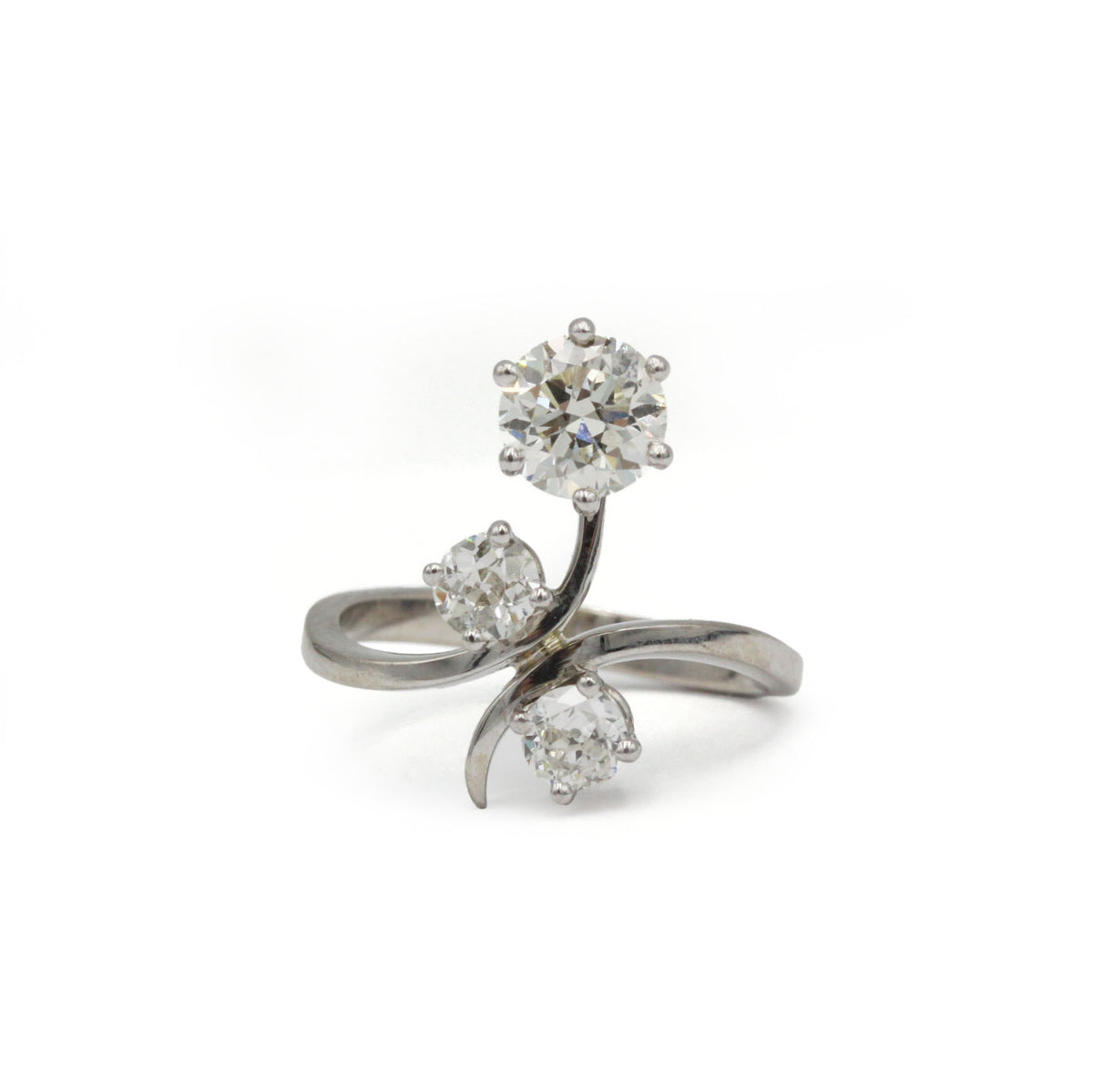Bague en or blanc et diamants