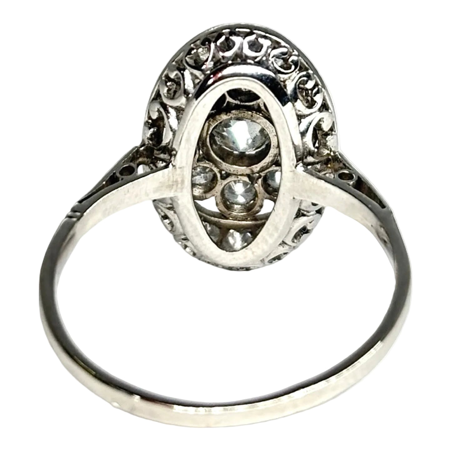 Bague en or blanc et diamants