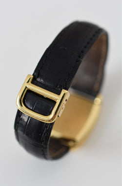 Watch BAUME & MERCIER X VAN CLEEF & ARPELS in yellow gold, leather and sapphire