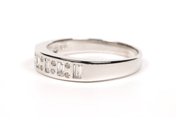Bague Alliance en or blanc et diamants