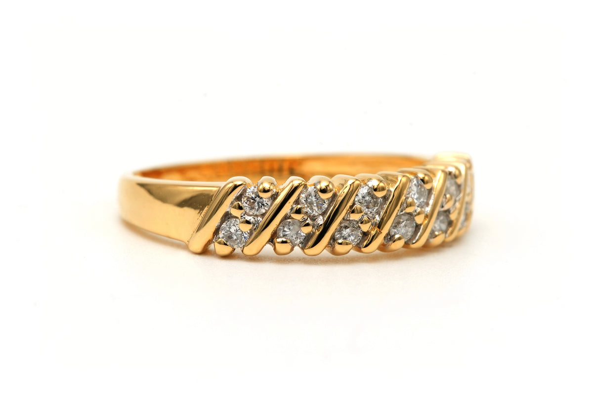 Bague Bandeau en or jaune et diamants
