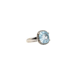 Bague Entourage POIRAY Fille Antik en or blanc, topaze et diamants