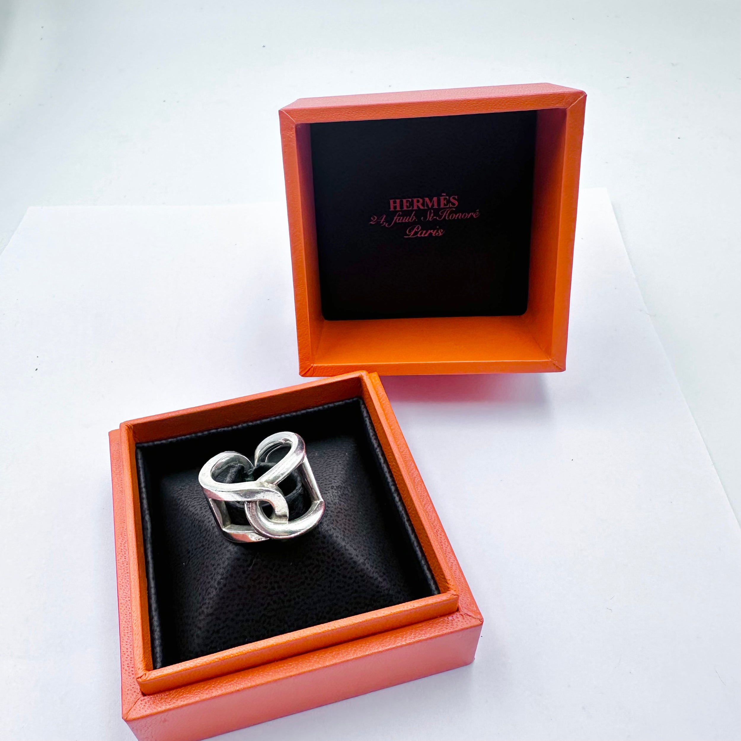Bague HERMÈS "Cythère" en argent