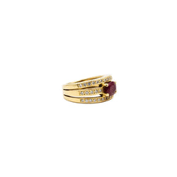 Bague Jonc en or jaune, rubis et diamants