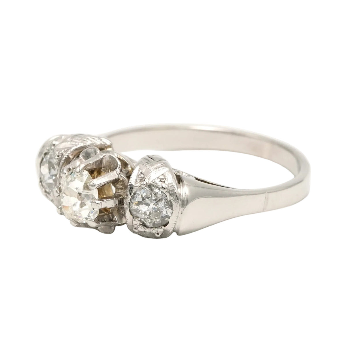 Bague Trilogie en or blanc et diamants