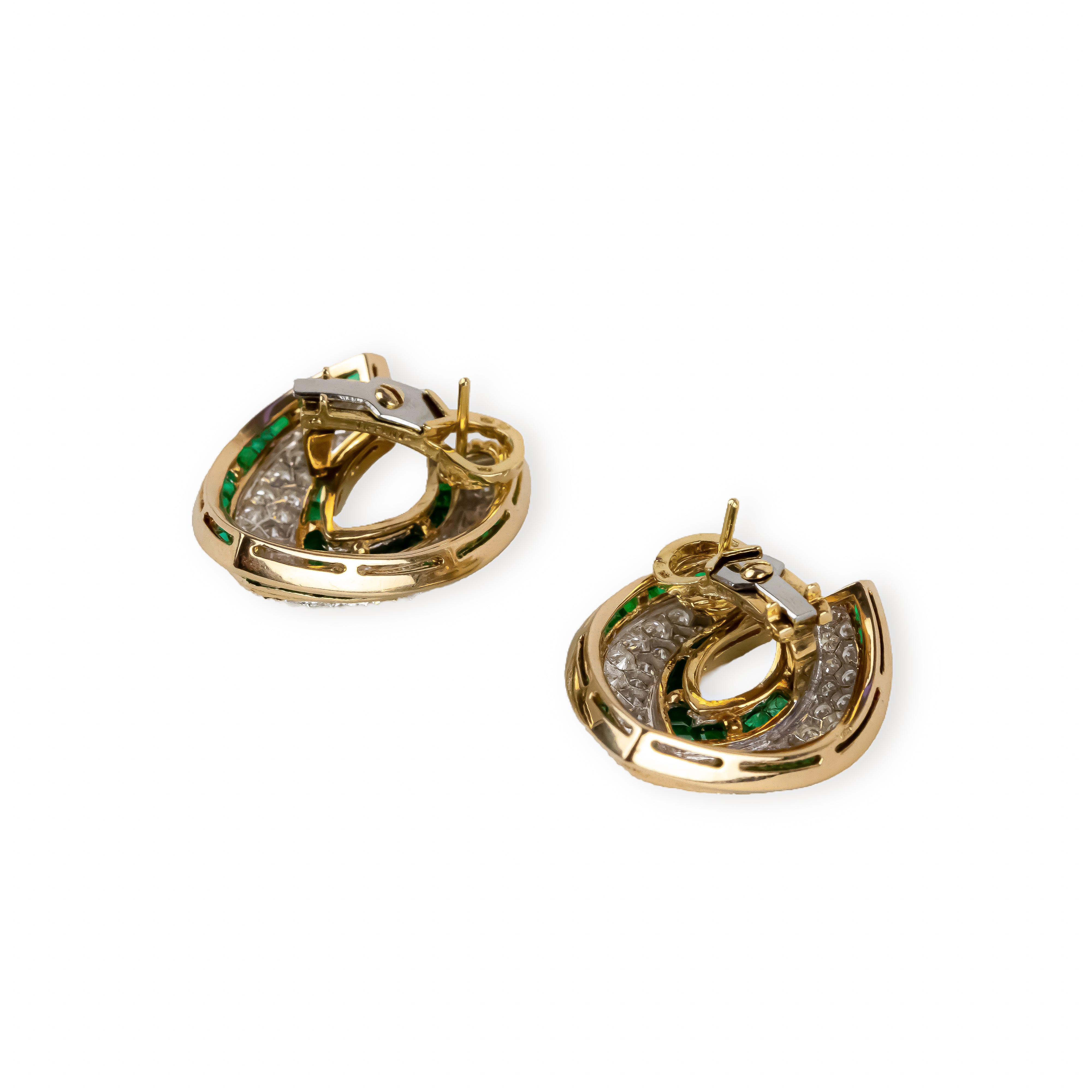 Boucles d'oreilles Clips TIFFANY & CO. en or jaune, émeraudes et diamants