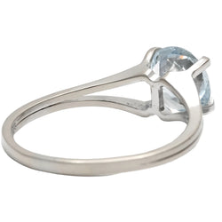 Bague Solitaire en or blanc et aigue-marine
