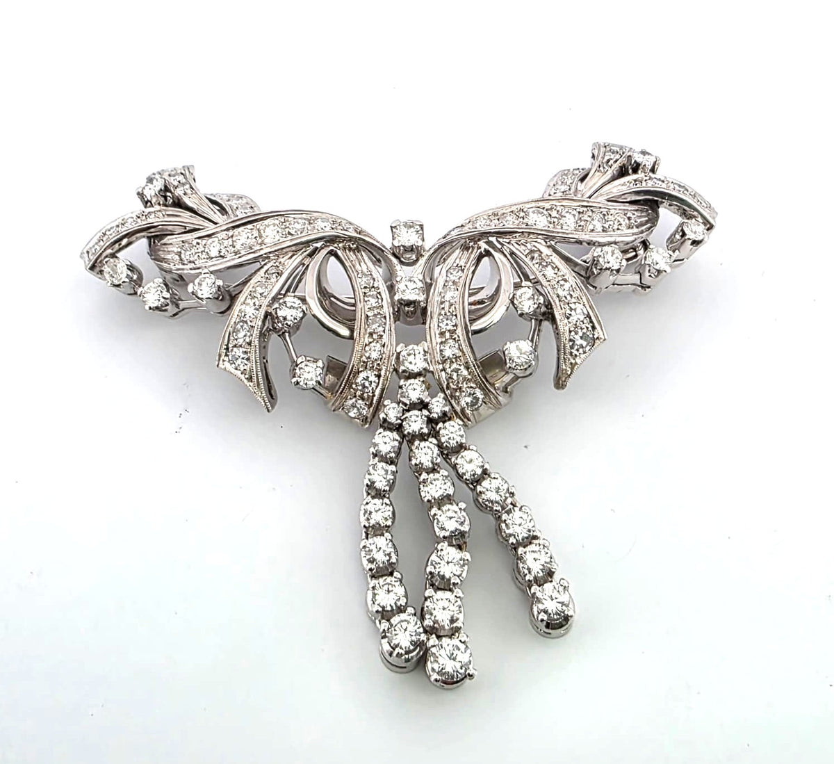Collier Plastron en or blanc et diamants