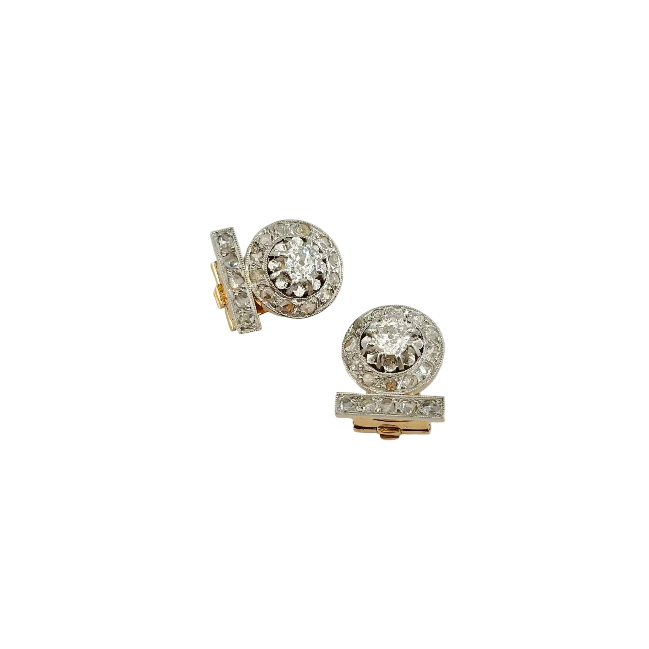 Boucles d'oreilles Clips Art Déco en platine, or jaune et diamants