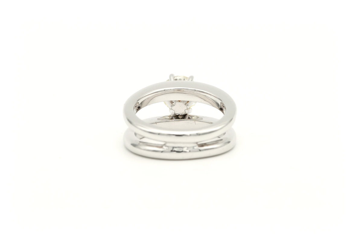 Bague Solitaire en or blanc et diamant