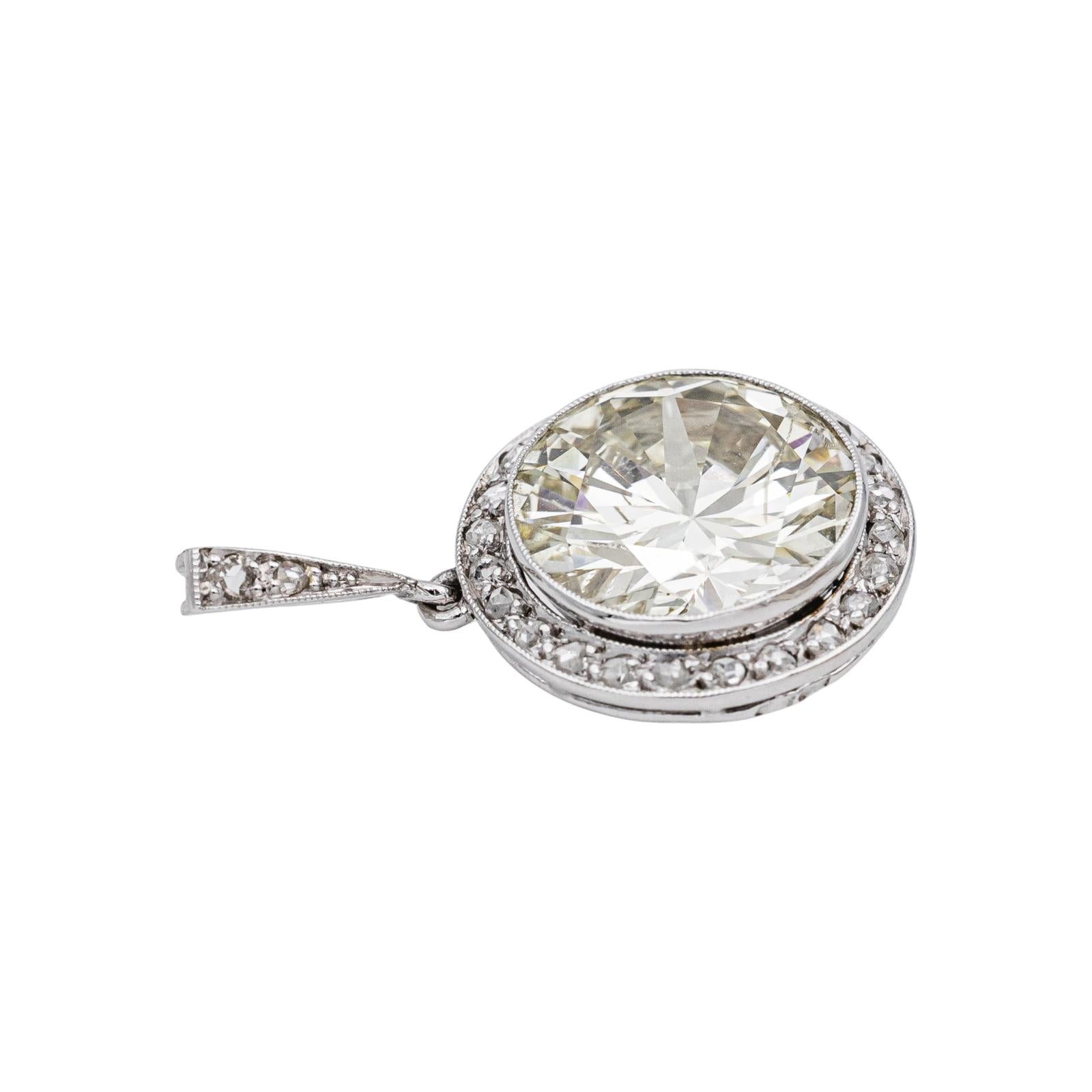 Solitaire Platinum Pendant diamond