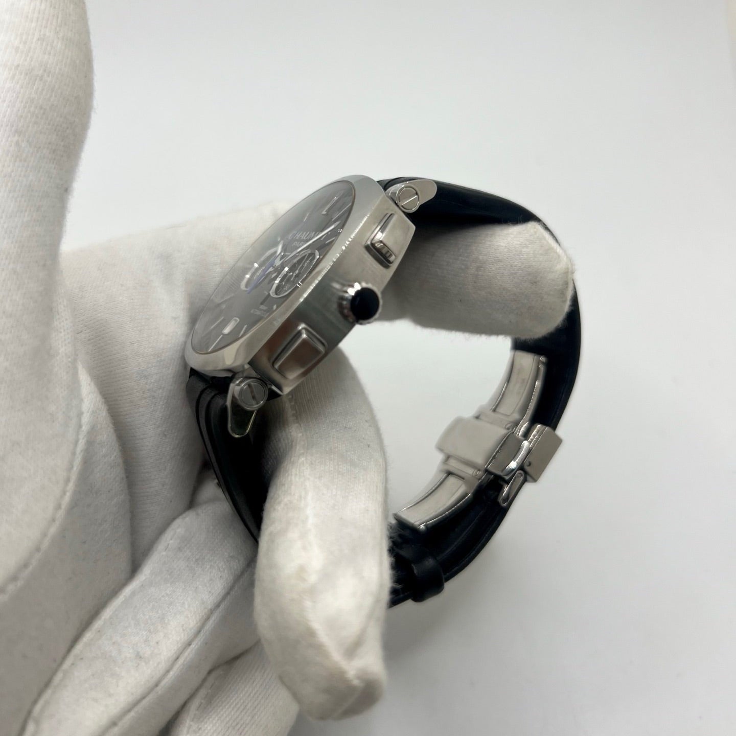Montre CHAUMET "Dandy" en acier et cuir