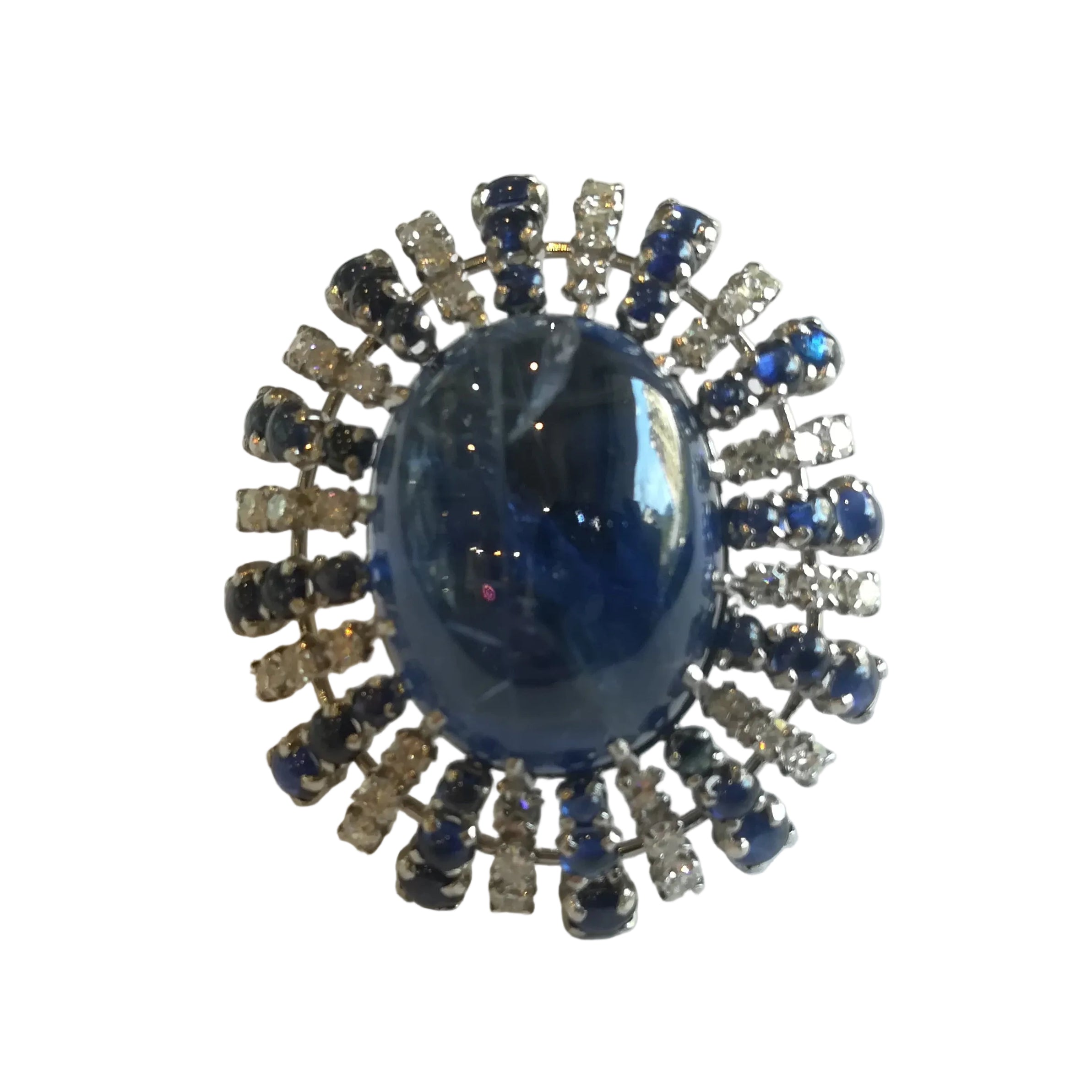 Bague Cocktail en or blanc, saphirs et diamants