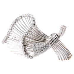 Broche en or blanc et diamants