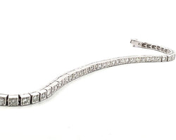 Bracelet Ligne en platine et diamants
