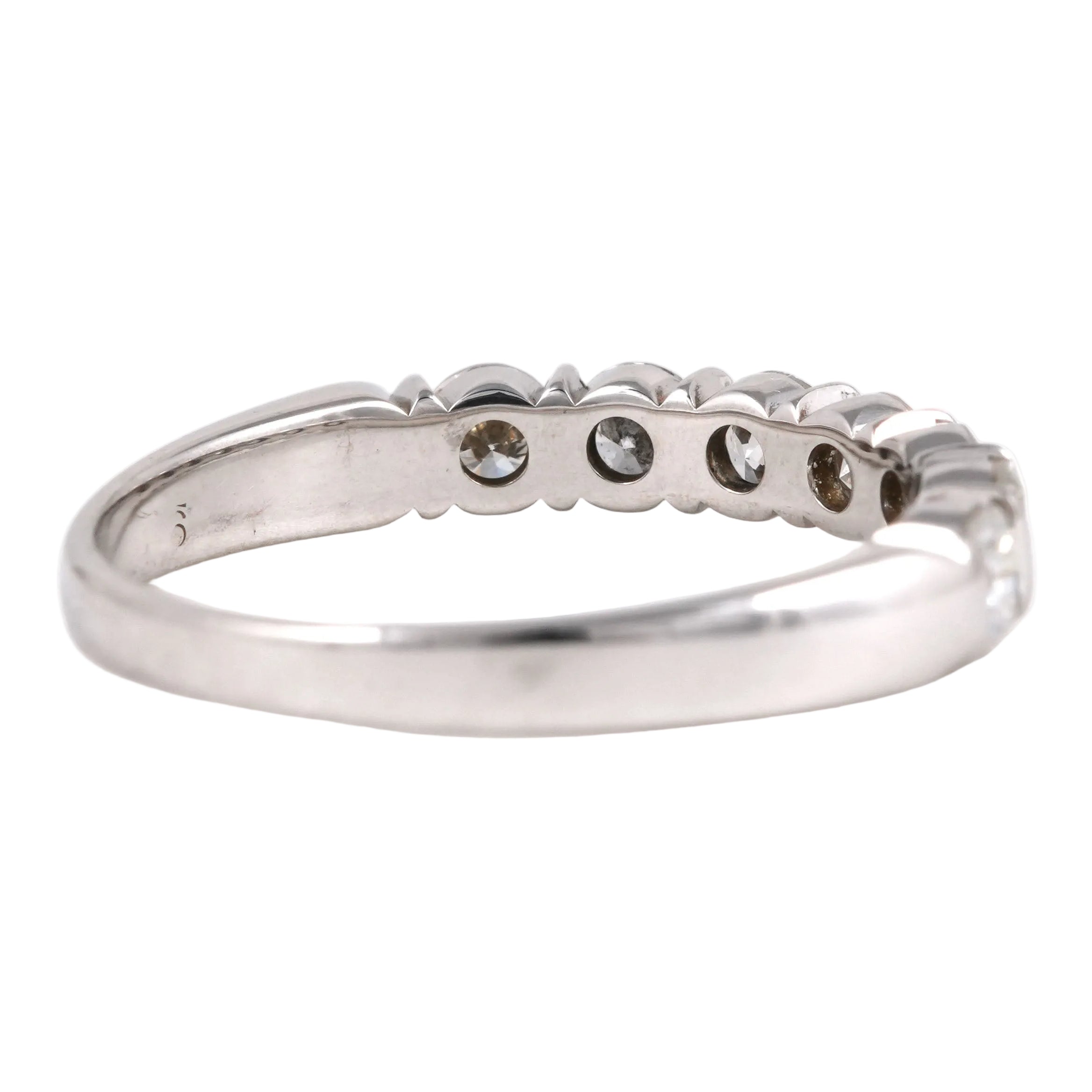 Bague Alliance en or blanc et diamants
