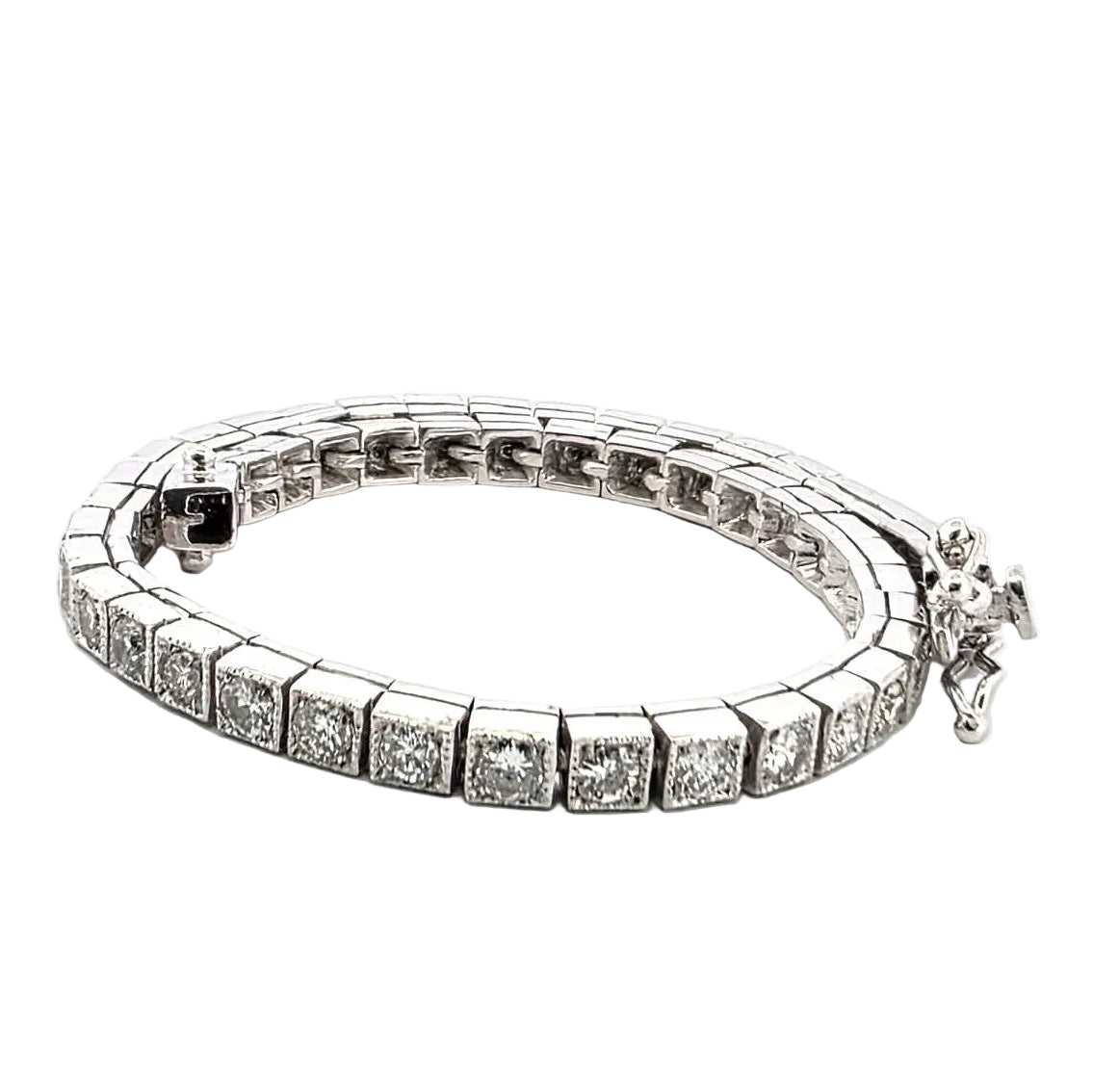 Bracelet Ligne en platine et diamants