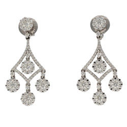 Boucles d’oreilles Pendantes en or blanc et diamants