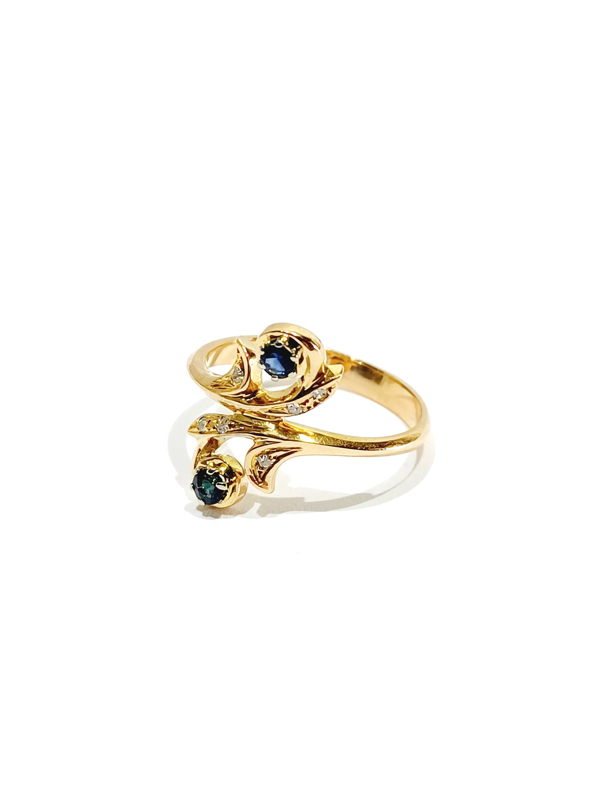 Bague Toi et Moi en or jaune, saphir, et diamants