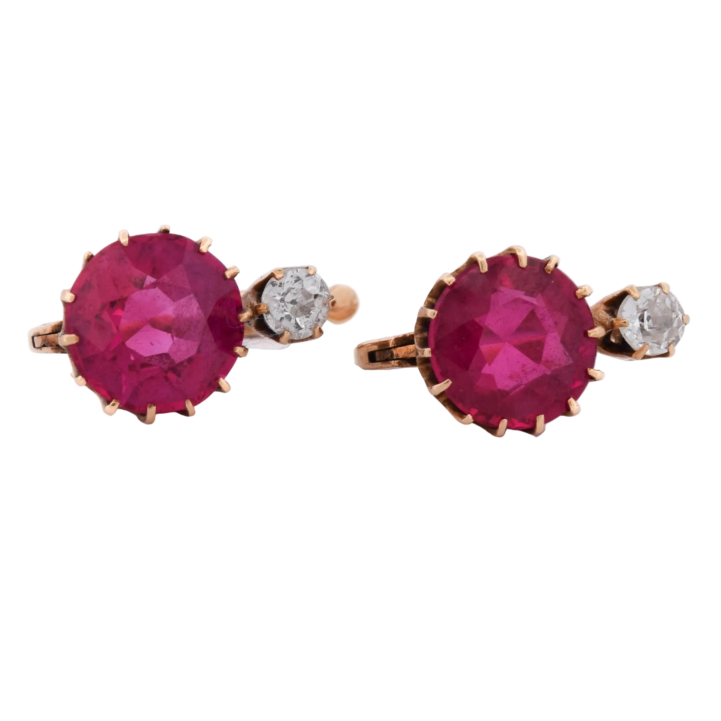 Boucles d'oreilles Dormeuses en or jaune, rubis et diamants
