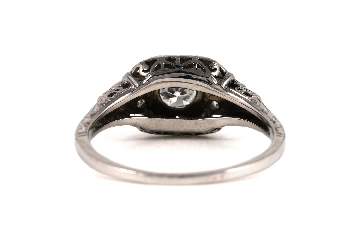 Bague en or blanc et diamants