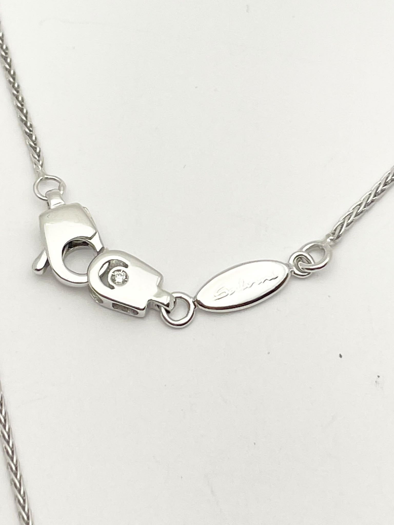 Collier Pendentif SALVINI en or blanc et diamants
