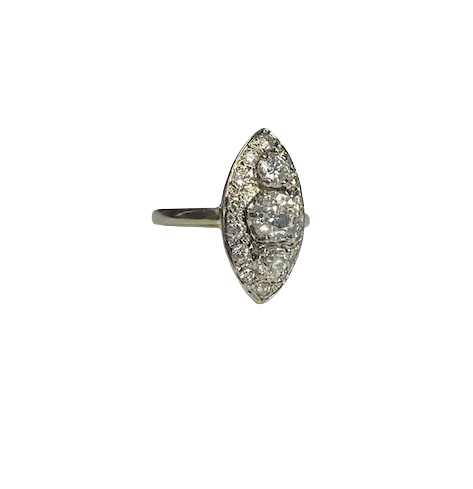 Bague Marquise en or blanc et diamants