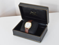 Montre PIAGET Coussin automatique en or jaune