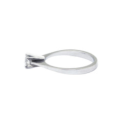 Bague Solitaire en or blanc et diamant