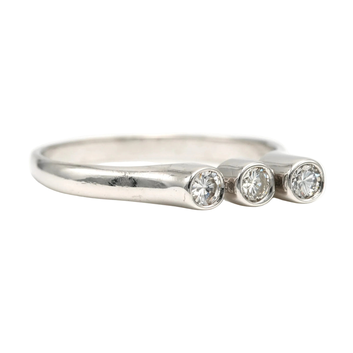 Bague Trilogie en or blanc et diamants