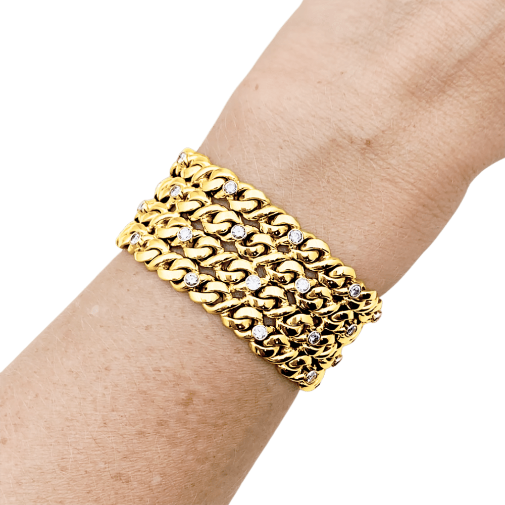 Bracelet ruban 4 rangs, or jaune, platine et diamants.
