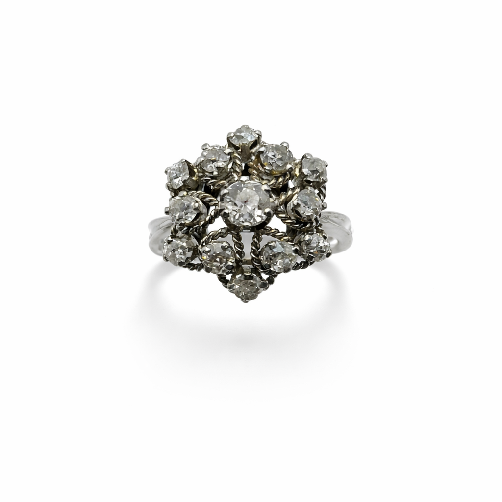 Bague Marguerite en or blanc et diamants