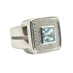 Bague Chevalière en or blanc, topaze et diamants