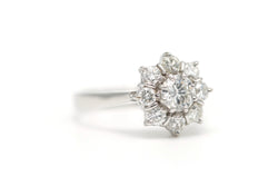 Bague Marguerite en or blanc et diamants