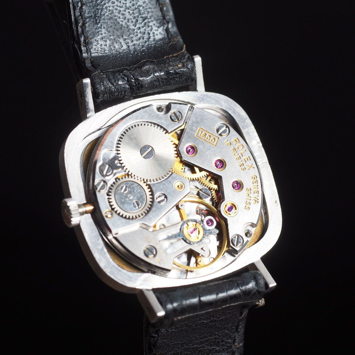 Montre ROLEX "Cellini Zephir" en or blanc, cuir et saphir