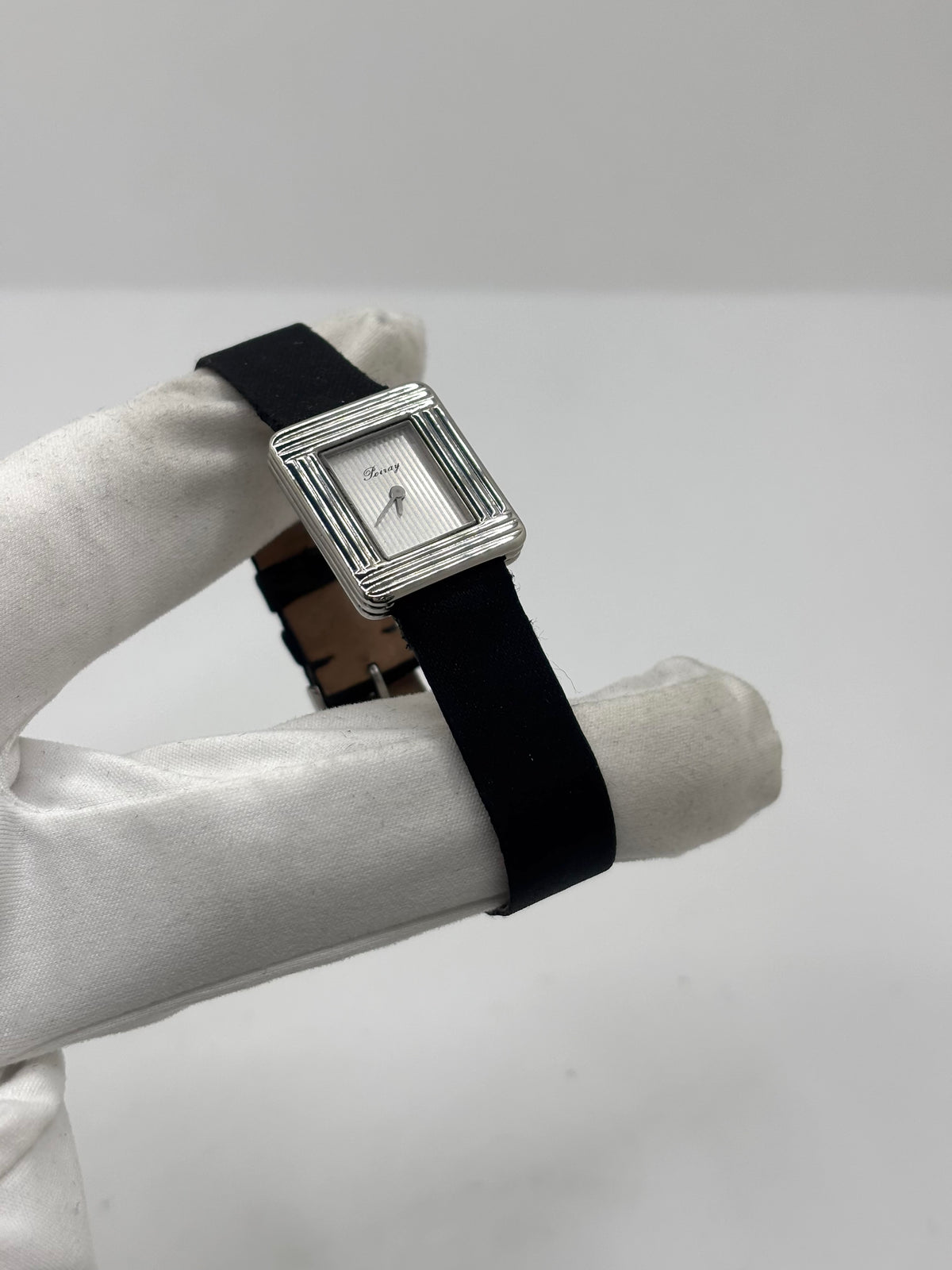 Montre Poiray Ma Première Petit modèle
