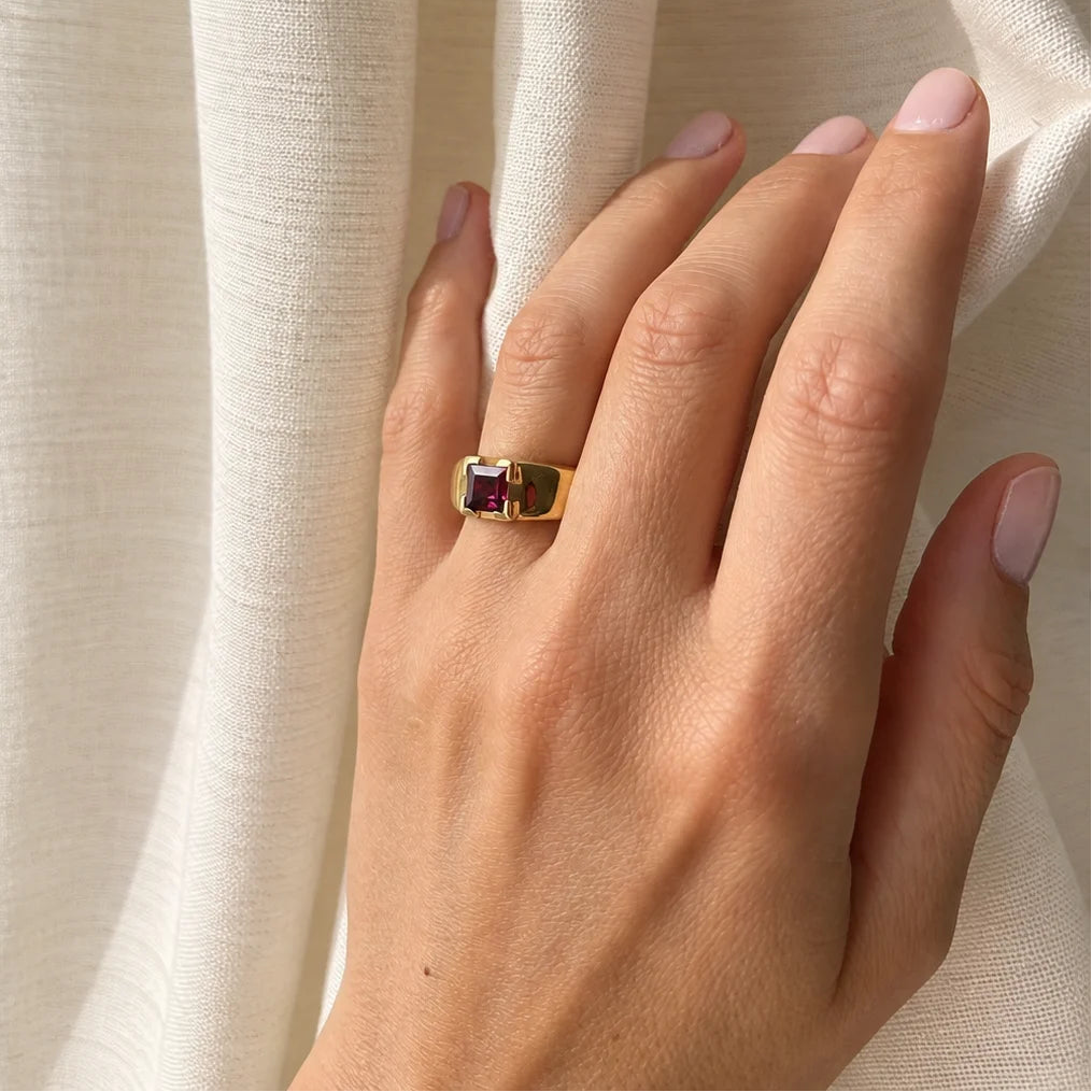 Bague Bandeau en or jaune et tourmaline