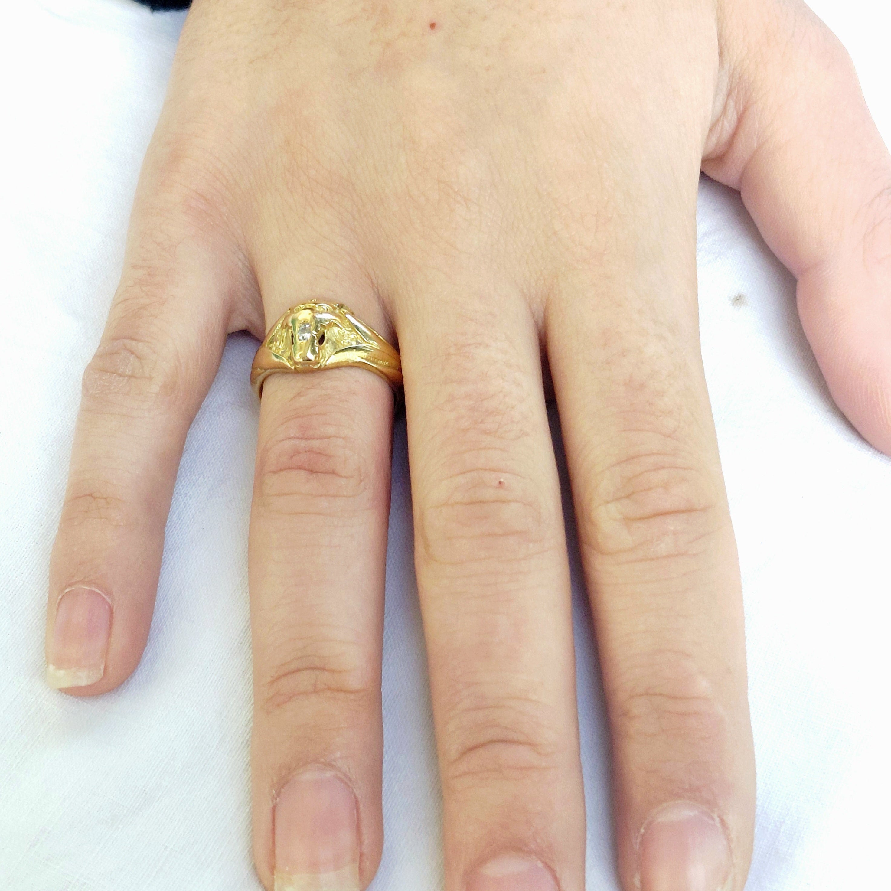 Bague en or jaune et diamants